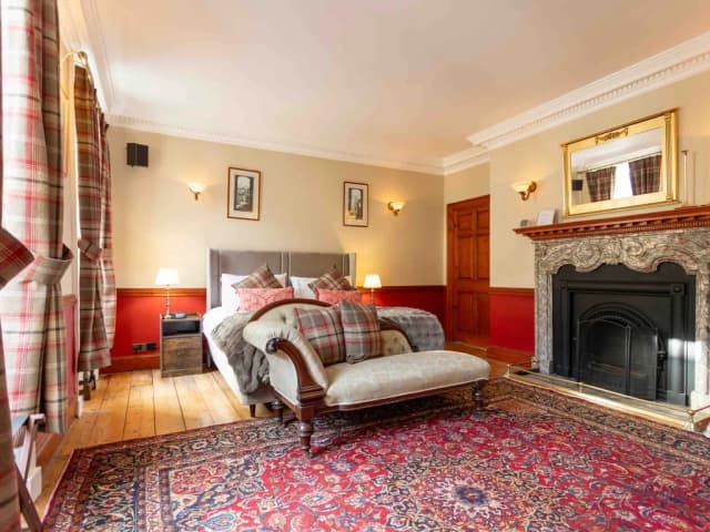 The Georgian Suite @ The Merchants