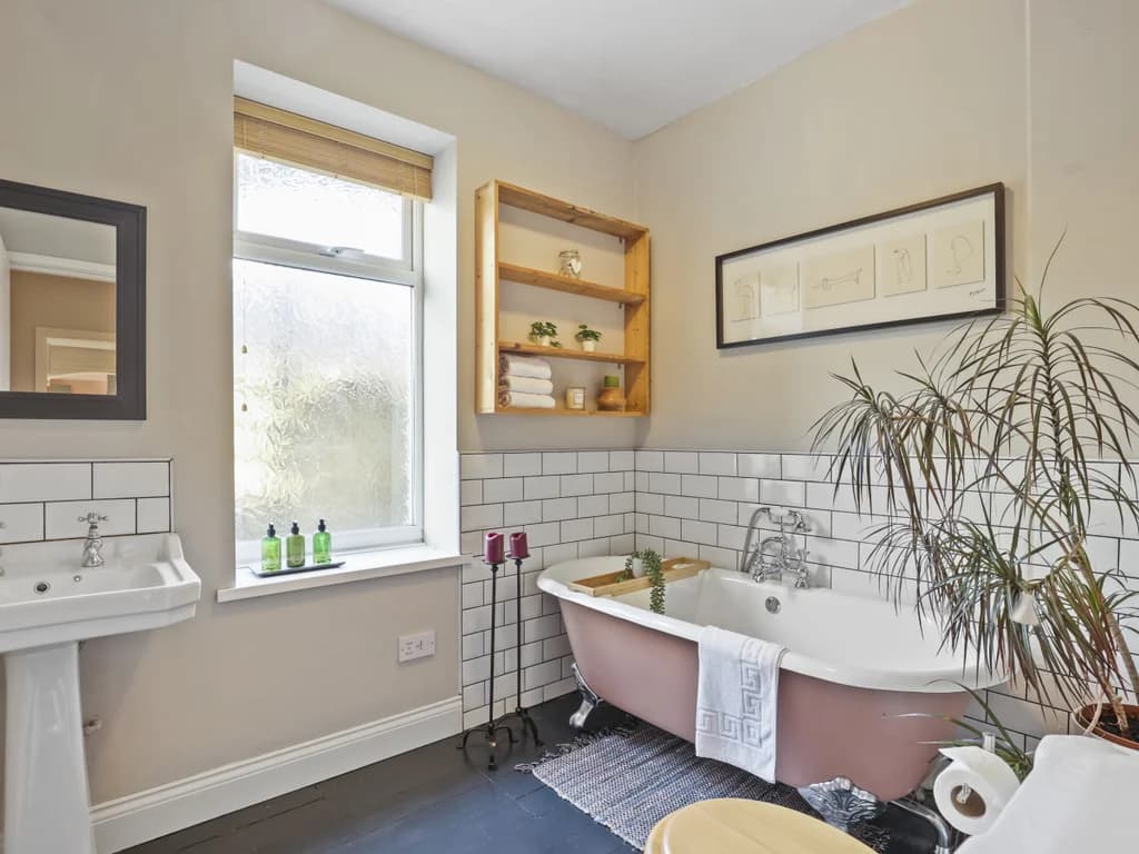 Share bathroom