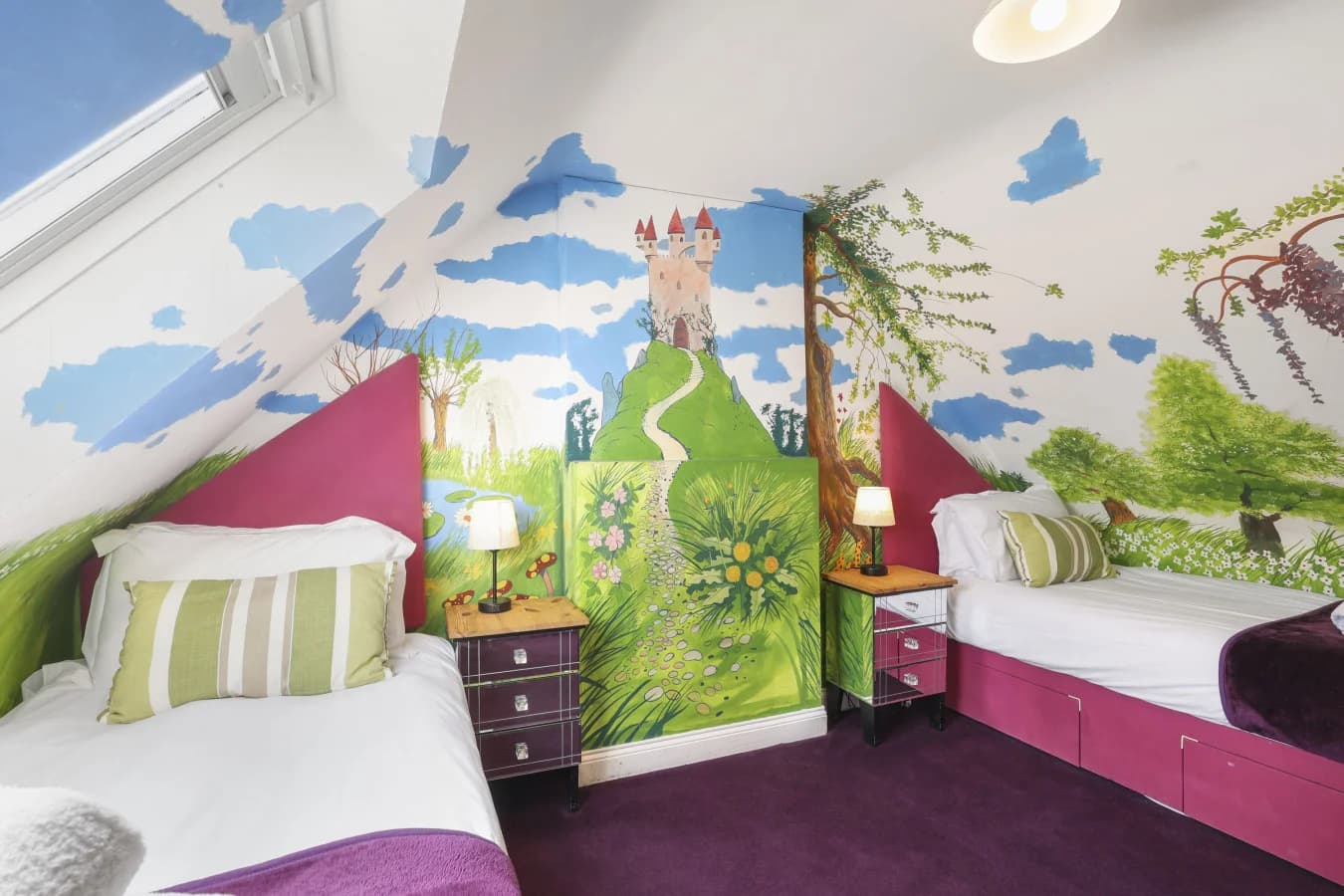 Twin bedroom with castle mural feature wall