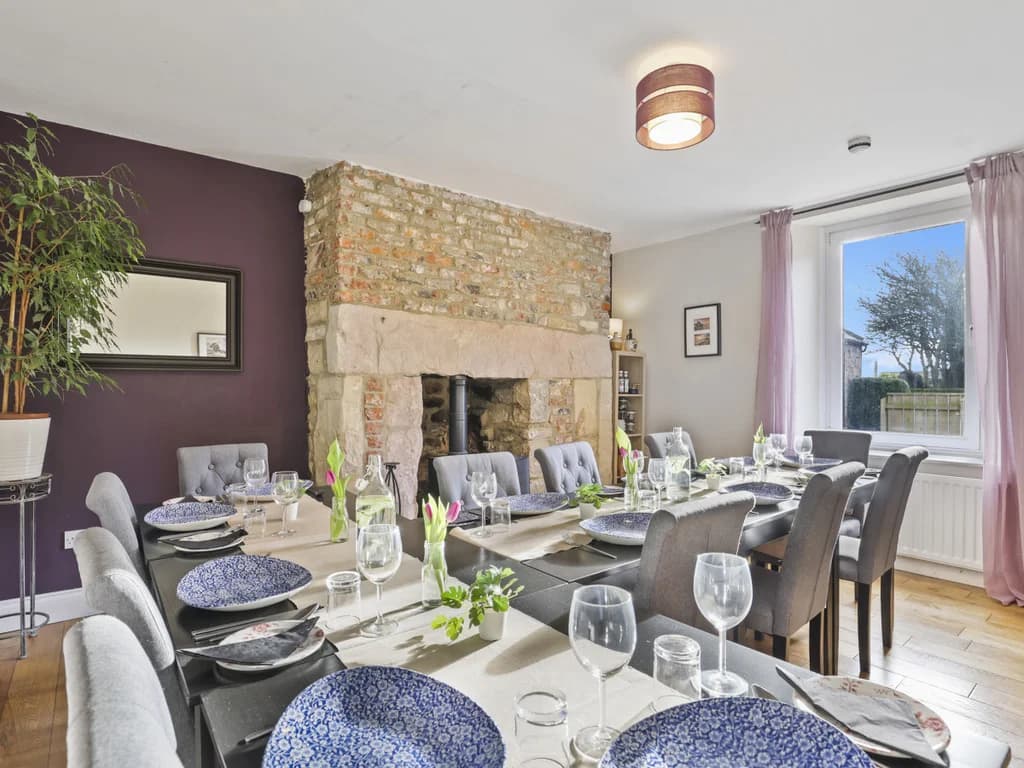 3.1 Dining room.jpg