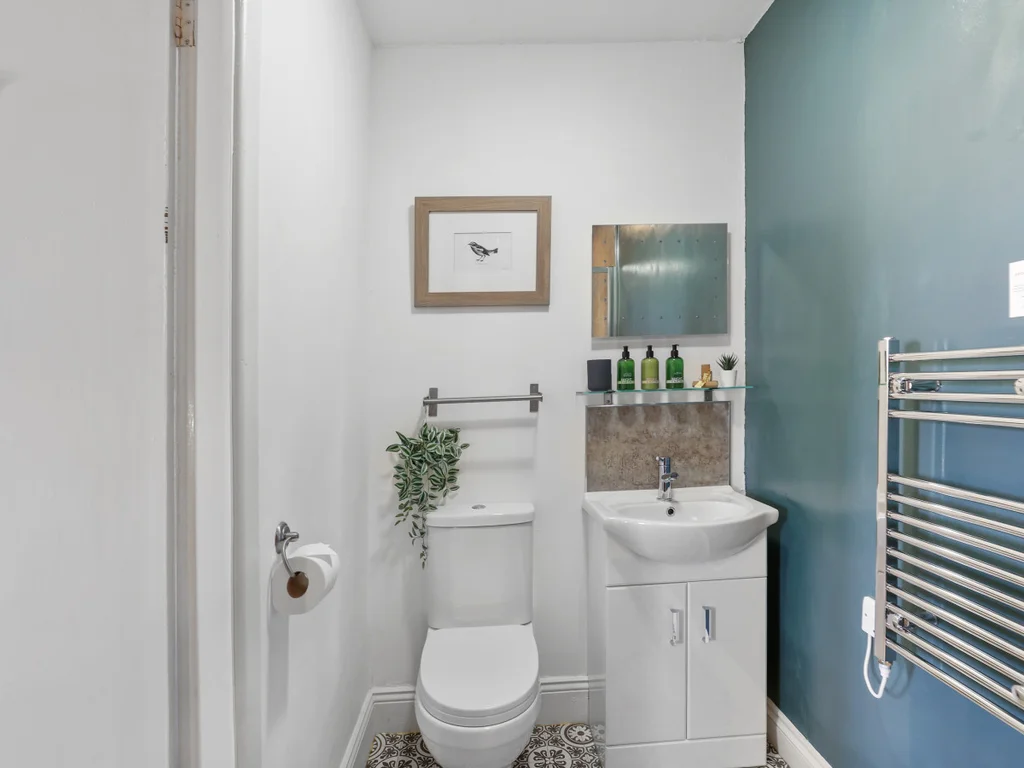 King Bedroom Ensuite