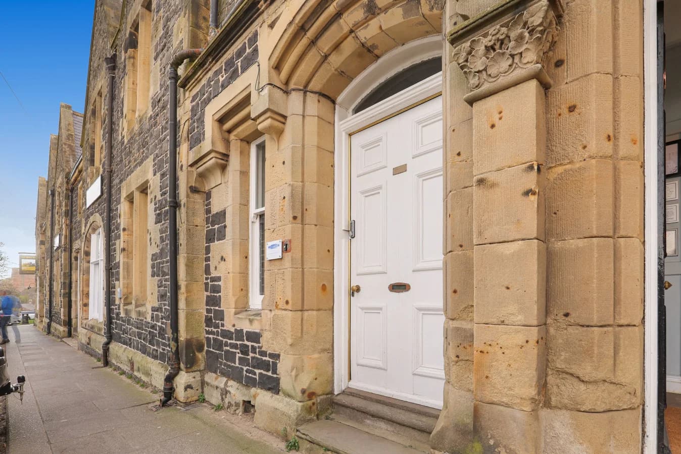 Grove Cottage entrance on Front Street, Bamburgh