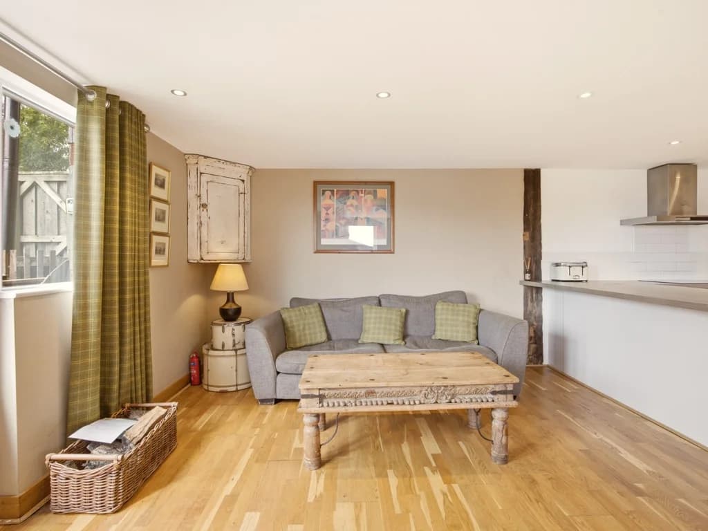 Additional seating area beside the kitchen with garden access
