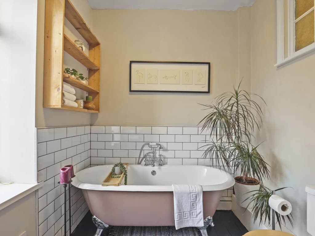 Share bathroom