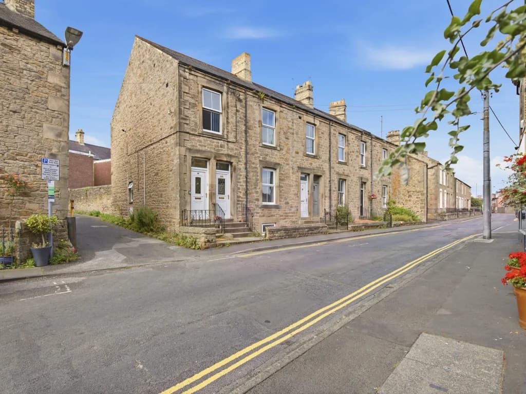 Exterior view of Tilly's Hideaway on St Helens Street in Corbridge