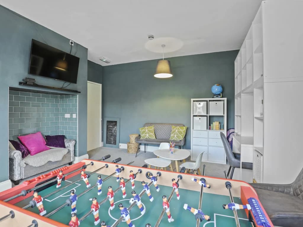 3.7 Play room.jpg
