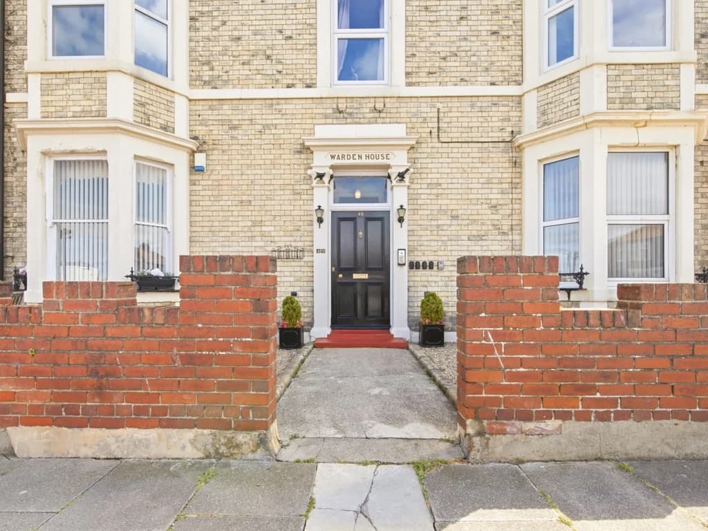 Entrance to the apartment building on Percy Park Road.