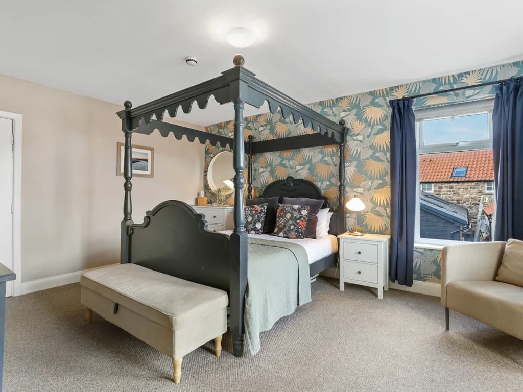 King Bedroom