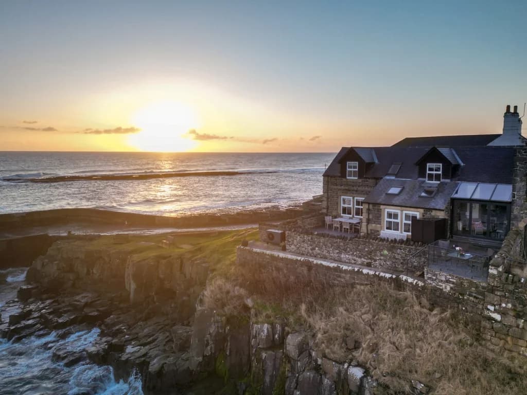 Spectacular sunset views across the Northumberland coastline from Harbour Masters House.