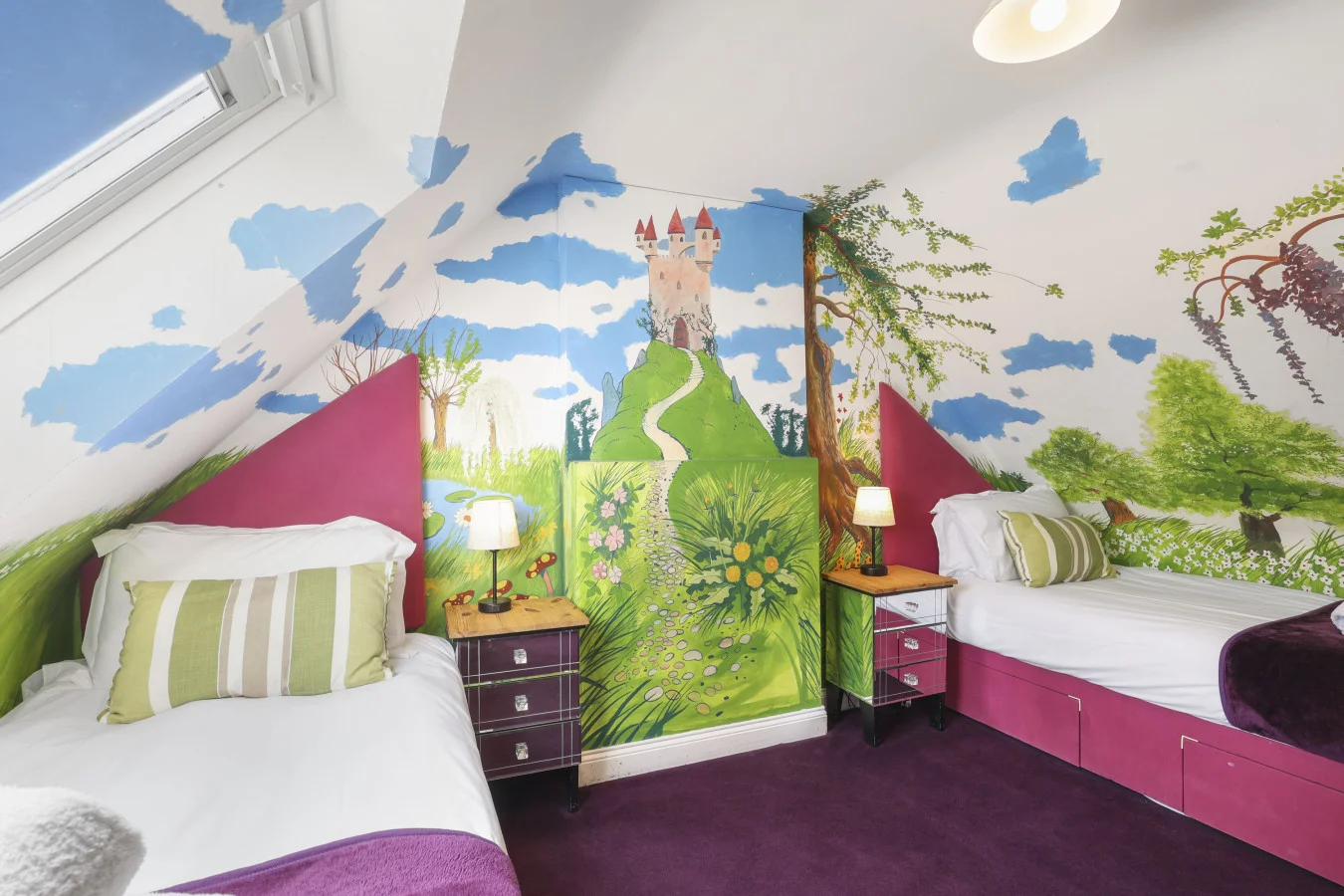 Twin bedroom with castle mural feature wall