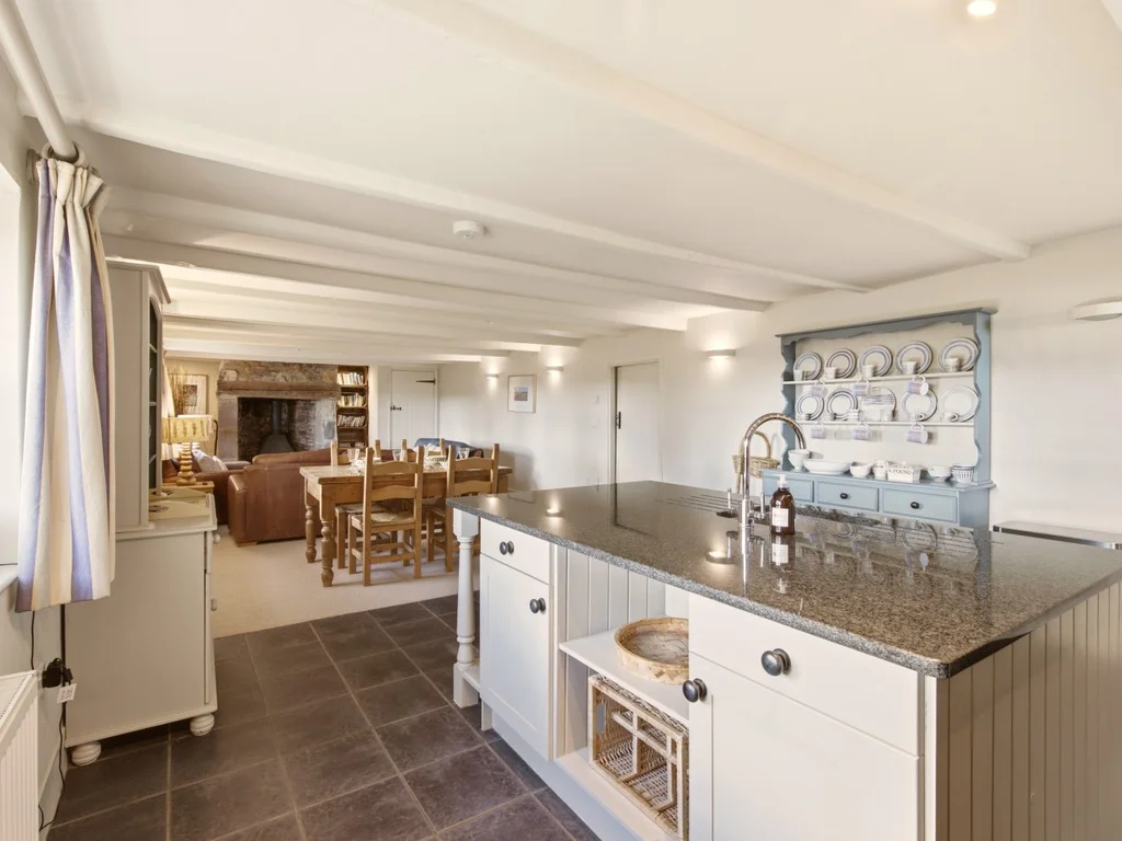 Kitchen island with generous worktop space and storage