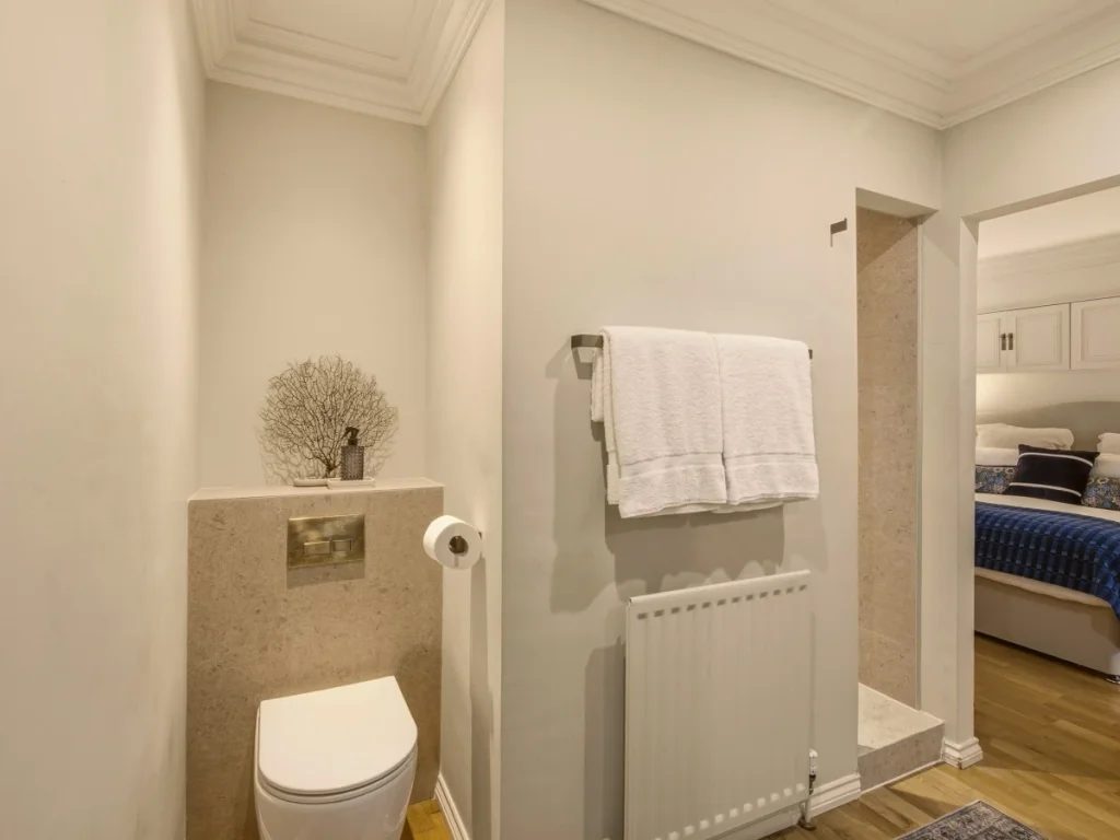 Bathroom with WC, and useful storage