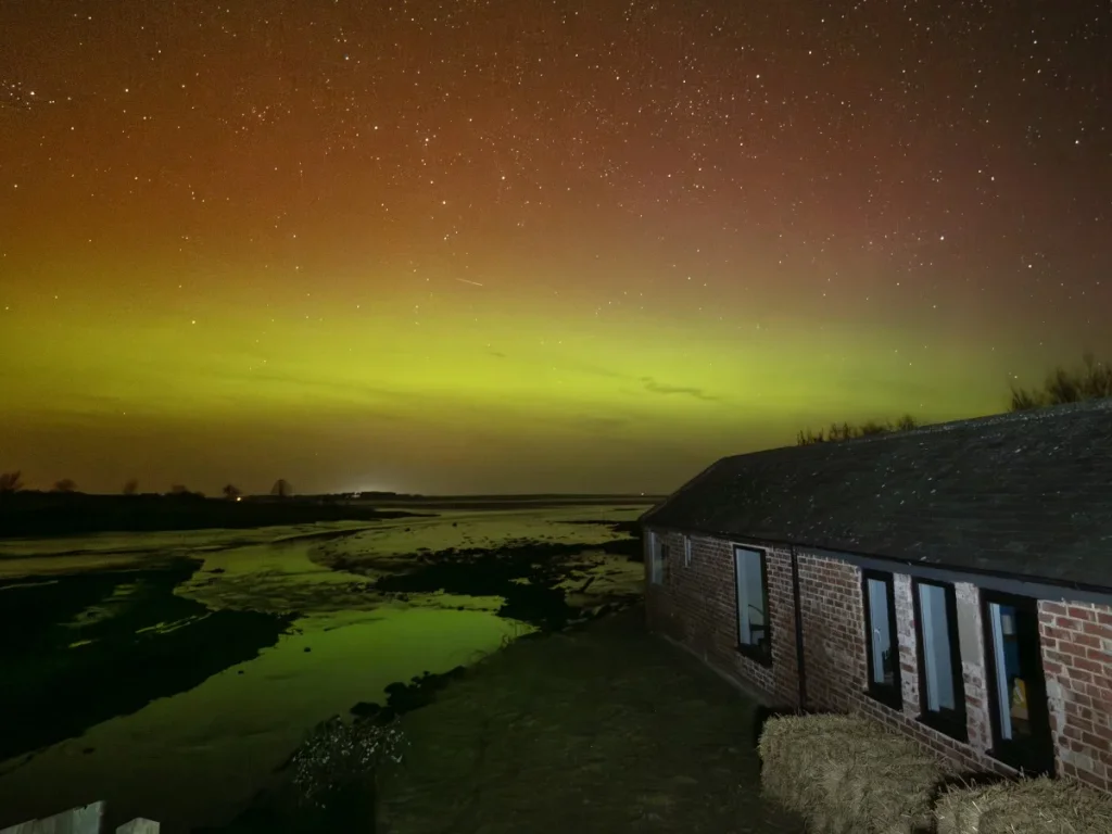 Nothern Lights Jetty Cottage